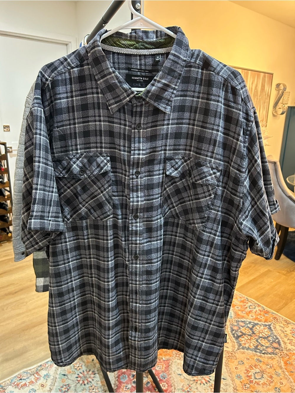 Kenneth Cole Men's Black and Gray Plaid Short-Sleeve Button-Down Shirt